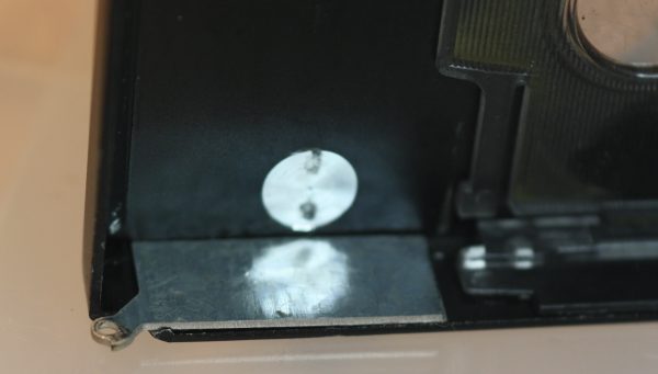 Sony WM-DD door hinge fix - Image 3